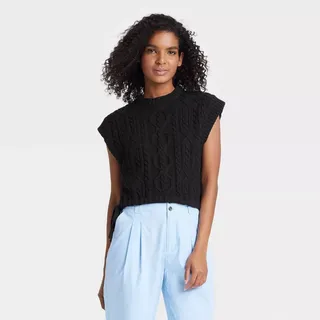 Who What Wear x Target + Crewneck Cable Popover Sweater Vest in Black