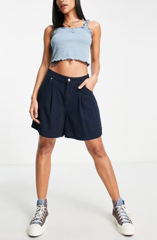 ASOS Design + Pleated Hourglass Dad Shorts