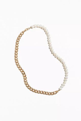 Urban Outfitters + Pearl & Chain Necklace