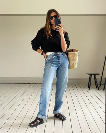 5 Simple Items to Wear With Jeans for Spring | Who What Wear