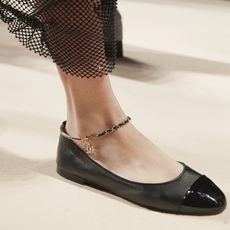 spring-flat-shoe-trends-298676-1647635626038-square