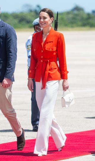 kate-middleton-jubilee-tour-outfits-298696-1648026878882-main