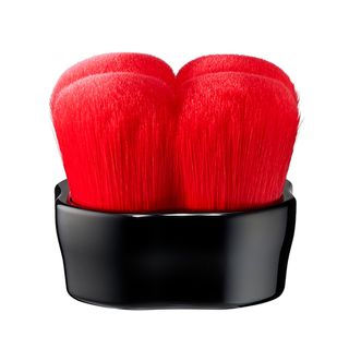 Shiseido + Hanatsubaki Hake Polishing Face Brush