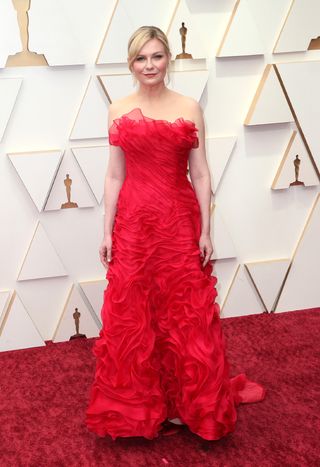 academy-awards-red-carpet-looks-2022-298825-1648422898864-image