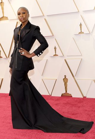 academy-awards-red-carpet-looks-2022-298825-1648424771175-image
