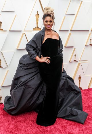 academy-awards-red-carpet-looks-2022-298825-1648428294193-image
