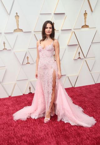 lily-games-oscars-look-298851-1648424054634-main