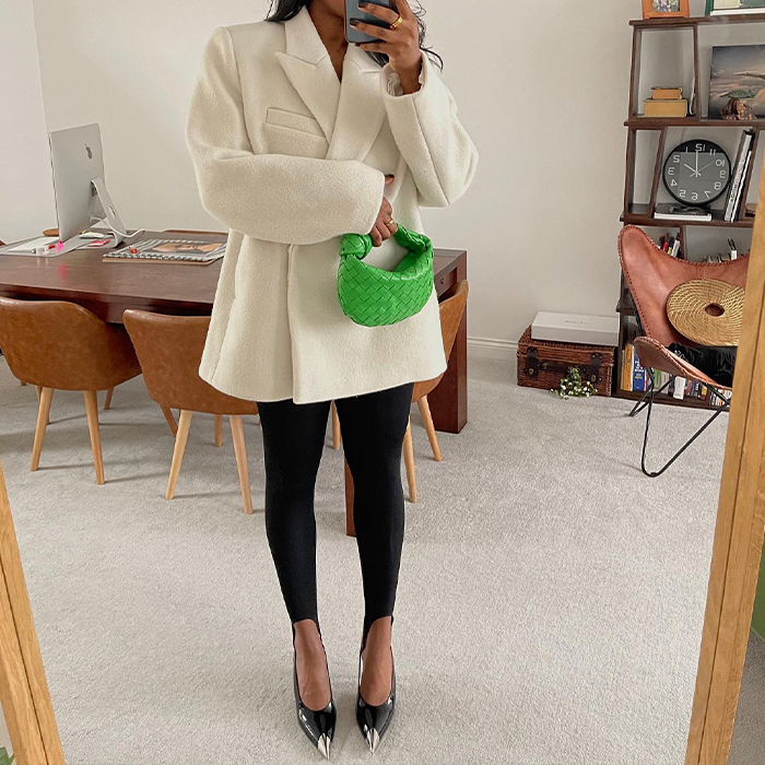 6 Easy Outfits With Leggings and Blazers