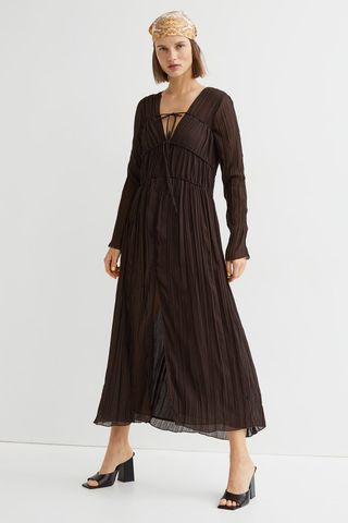 H&M + Crinkled Chiffon Dress