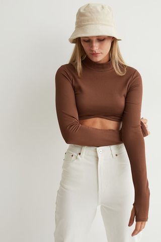 H&M + Long-Sleeved Crop Top