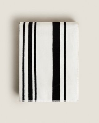 Zara Home + Wide Striped Beach Towel