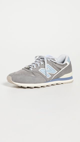 New Balance + 996 Classic Sneakers