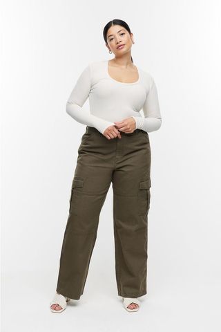 H&M + Curvy Fit Cotton Cargo Pants