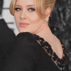 adele-beauty-products-299593-1651259772094-square