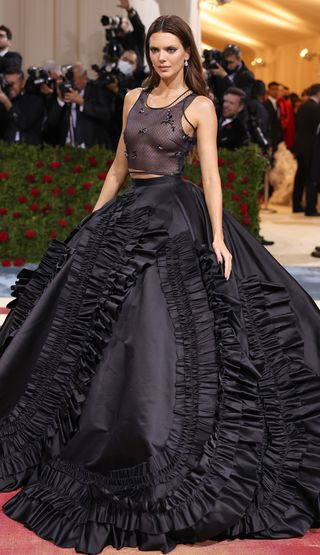 met-gala-red-carpet-looks-2022-299596-1651541307719-image