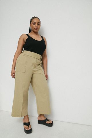 Warehouse + Plus Size Elevated Wide Crop Trouser