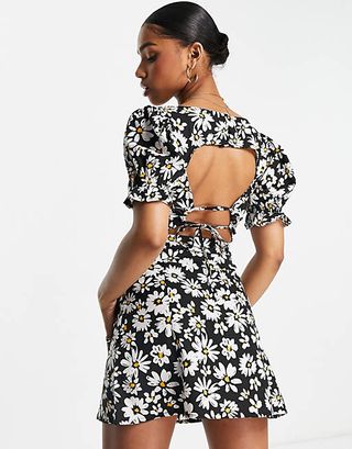 Influence + Mini Dress With Cutout Back in Daisy Print