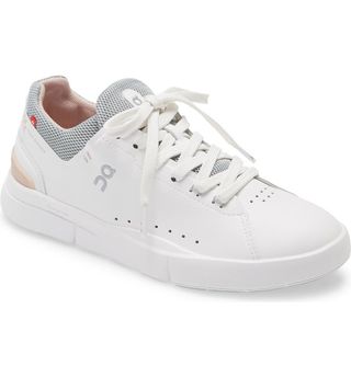 On + The Roger Advantage Tennis Sneakers