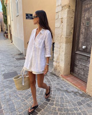 chic-summer-outfit-ideas-299639-1651526452505-main