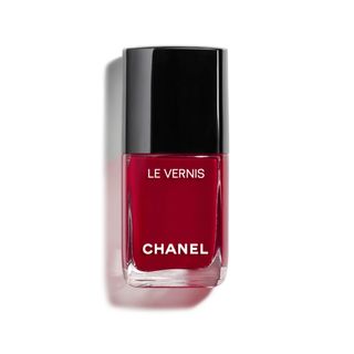 Chanel + Le Vernis in Pirate