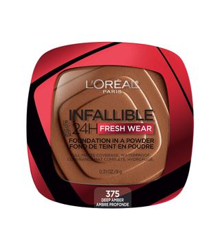 L'Oréal + Infallible 24H Fresh Wear Foundation in a Powder