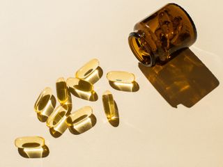 best-anti-inflammatory-supplements-299779-1652136516839-main