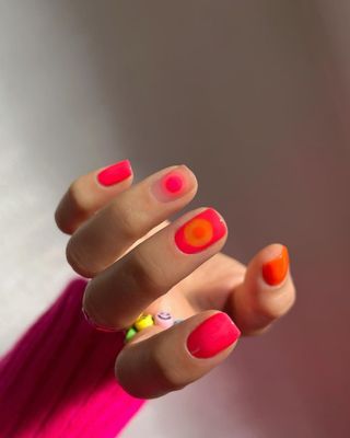 pink-nails-299805-1652288064468-main