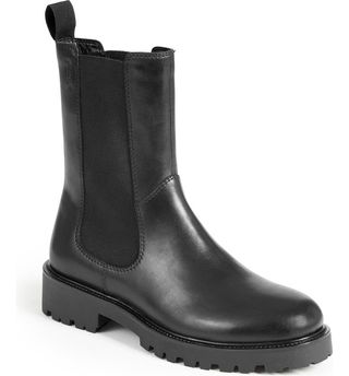 Vagabond Shoemakers + Kenova Chelsea Boot