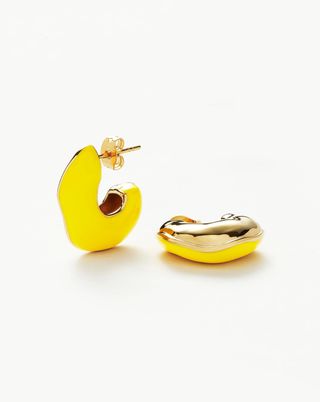 Missoma + Squiggle Chubby Two Tone Enamel Hoop Earrings in Lemon Yellow