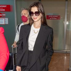 cannes-film-festival-airport-style-300073-1653344772285-square