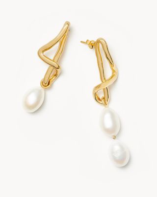 Missoma + Molten Baroque Pearl Mismatch Drop Earrings