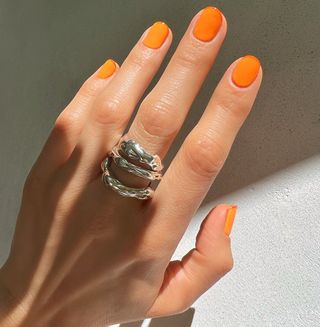 summer-2022-nail-trends-300470-1655051357843-image