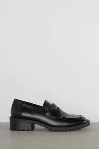 Oak and Fort + Square Toe Loafer