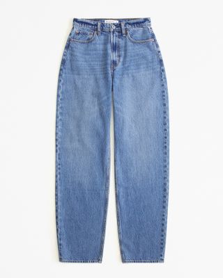Abercrombie & Fitch + Curve Love High Rise Taper Jeans