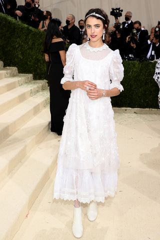celebrity-chanel-outfits-300594-1655422921591-image