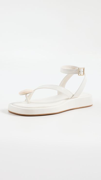The Flatform Sandal Trend That's Taking Over This Summer | Who What Wear