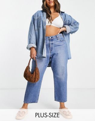 Levi's + Plus 501 Cropped Jeans in Indigo