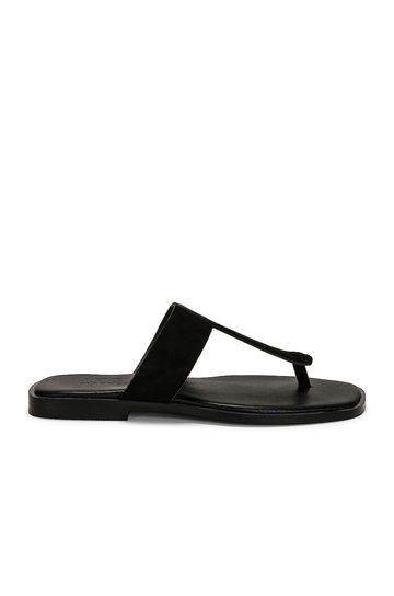 The Best Minimalistic Sandals to Add to Your Closet RN | Who What Wear