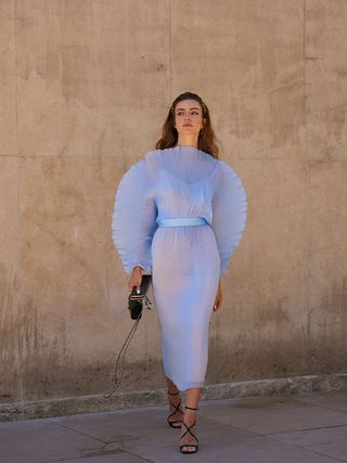 haute-couture-fashion-week-street-style-july-2022-300968-1657103780264-image