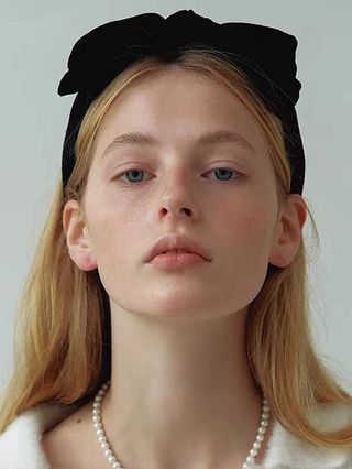 Yertter + Black Velvet Bow Headbands