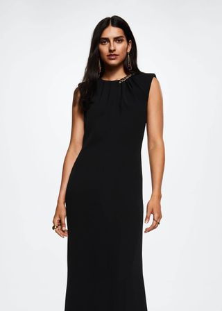 Buy MANGO Women Black Solid Mini Sheath Dress - Dresses for Women 9349977 |  Myntra
