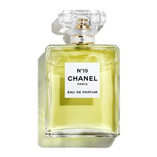 Chanel + No. 19 Eau de Parfum