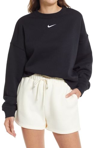Nike + Sportswear Essential Oversize Sweatshirt
