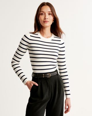 Abercrombie and Fitch + Slim Crew Sweater Top