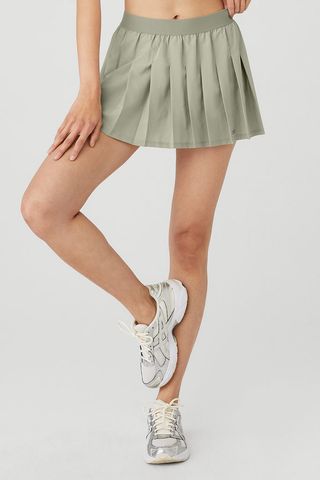 Alo Yoga + Varsity Tennis Skirt in Limestone