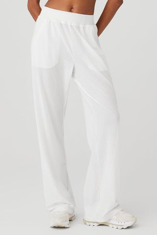 Alo Yoga + Mesh All-Star Wide Leg Pant in White