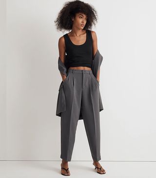 Madewell + Pleated Tapered-Leg Pants in Easygoing Crepe