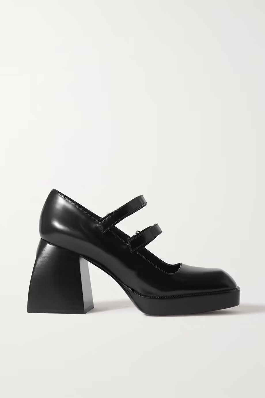 kazara shoes