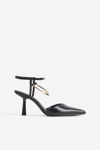 H&M + Anklet-Detail Heels