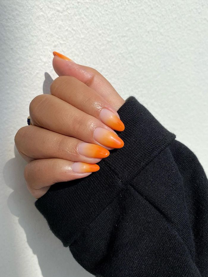 Orange ombré nails